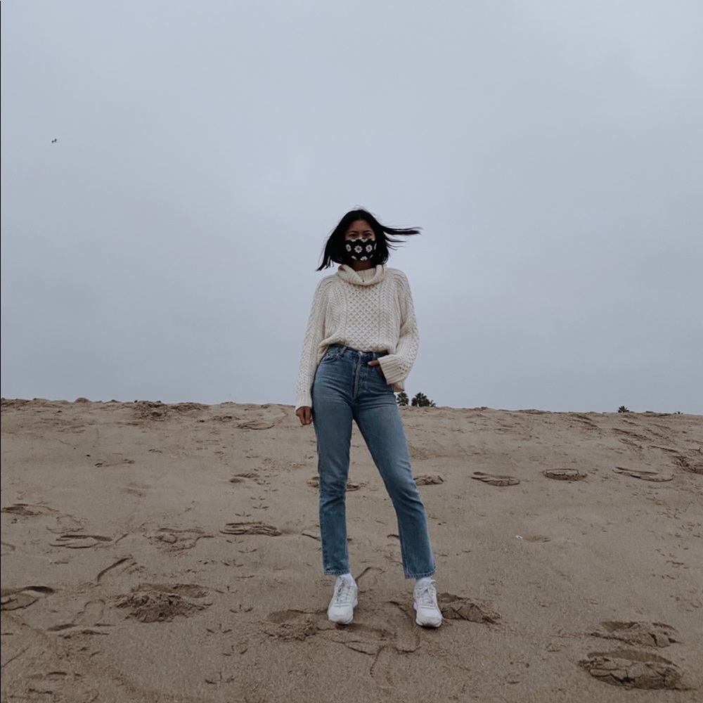 APIECE APART CABLE KNIT SWEATER IN LARGE